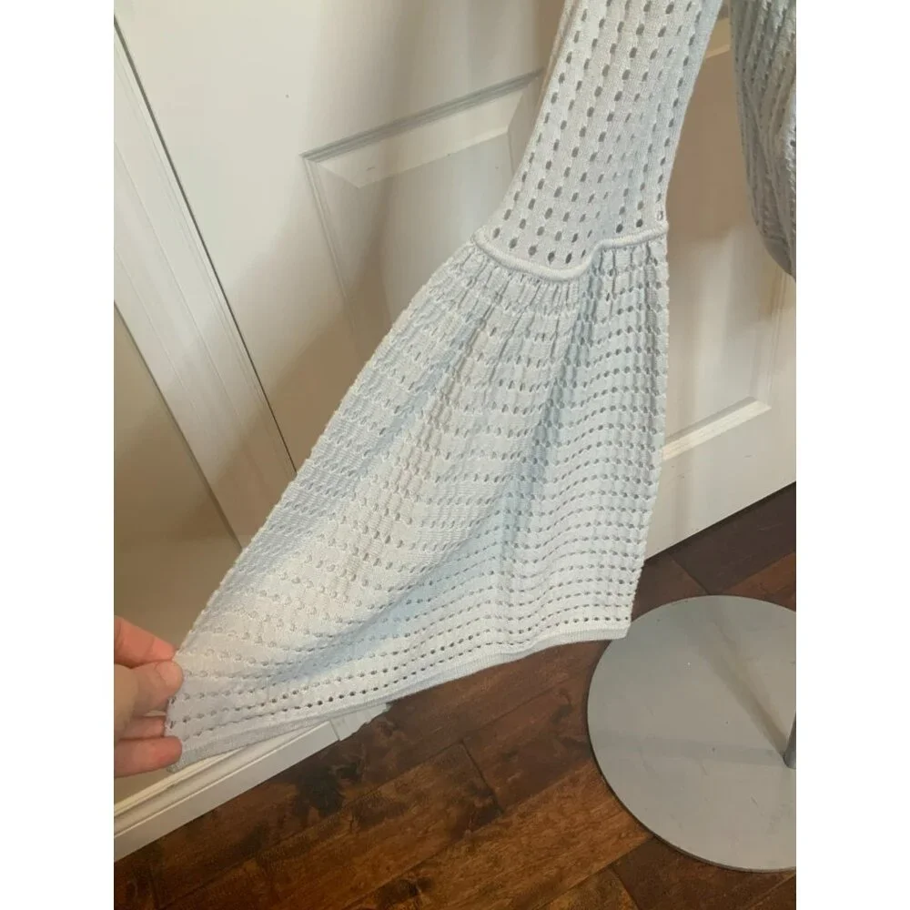 BCBG Max Azria Lucia Gray Perforated Open Knit Cold Shoulder Flare Sleeve Size M